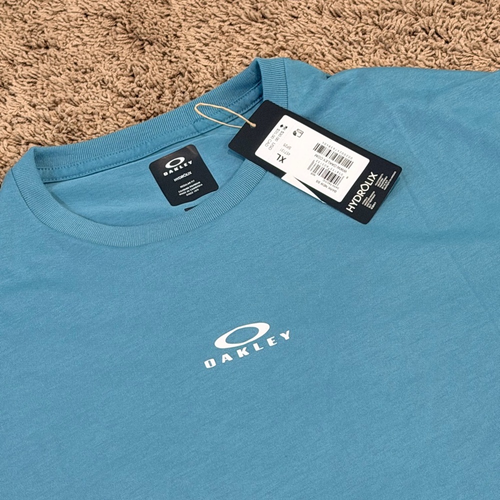 Oakley Bark New Tee Blue XL NWT